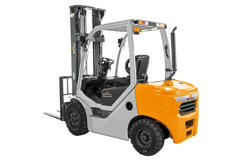 STILL RC 42 serisi forklift, beyaz fonda stüdyo görünümü (düşük çözünürlüklü araç etiketi RC42-25 olarak okunuyor; RC 42-30 ile aynı 1.700 mm dingil mesafeli şasi grubu)