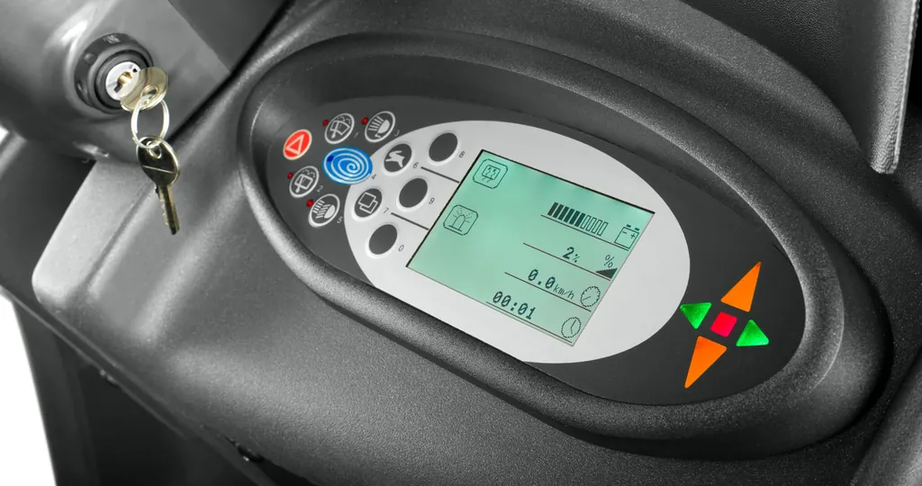 LTX 70'te STILL Ramp Indicator zeminin anlık eğimini gösterir